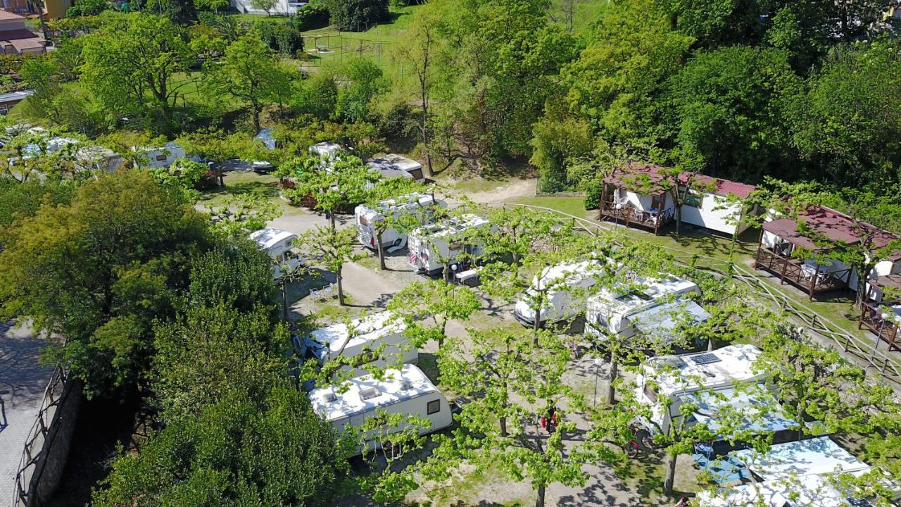 Campeggio Pian Dei Boschi Pietra Ligure Extérieur photo