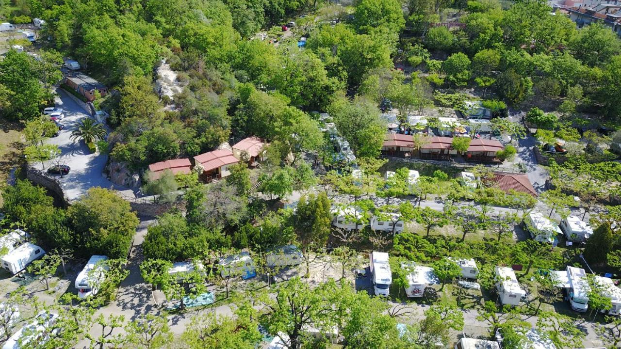 Campeggio Pian Dei Boschi Pietra Ligure Extérieur photo